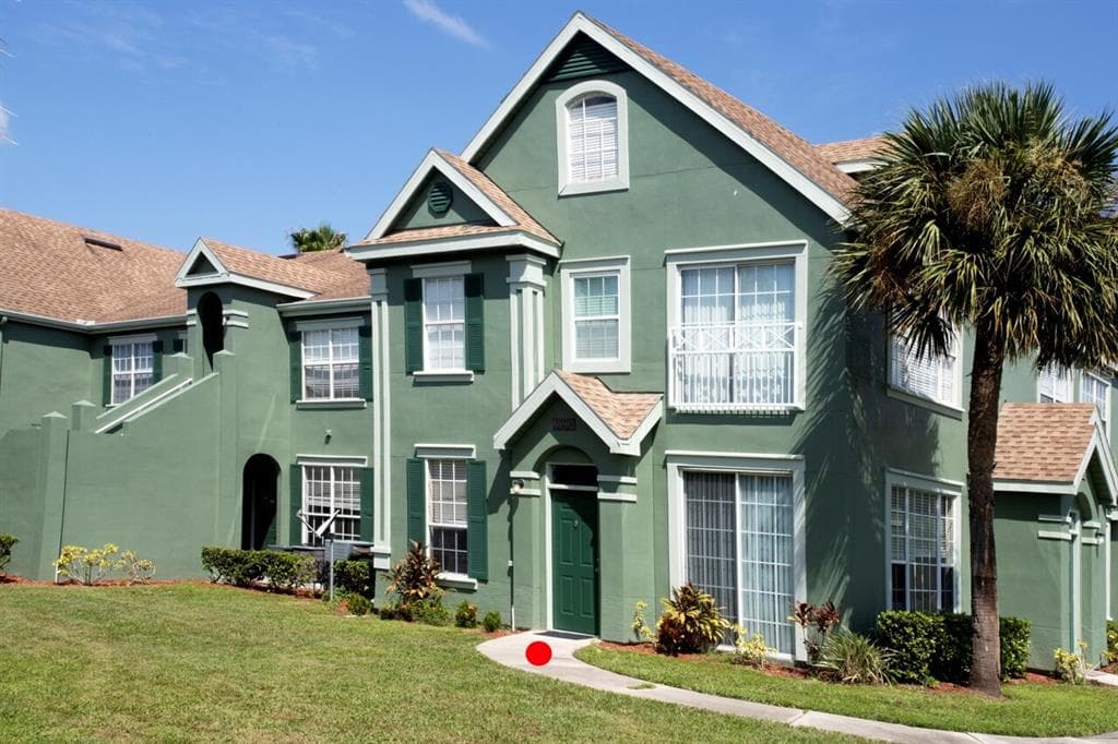 10502 WINDSOR LAKE COURT UNIT 10502 TAMPA, FL 33626