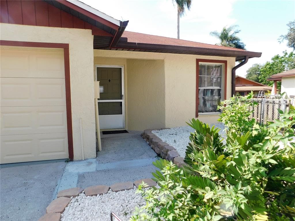 2687 BIGGAR COURT UNIT 1 PALM HARBOR, FL 34684