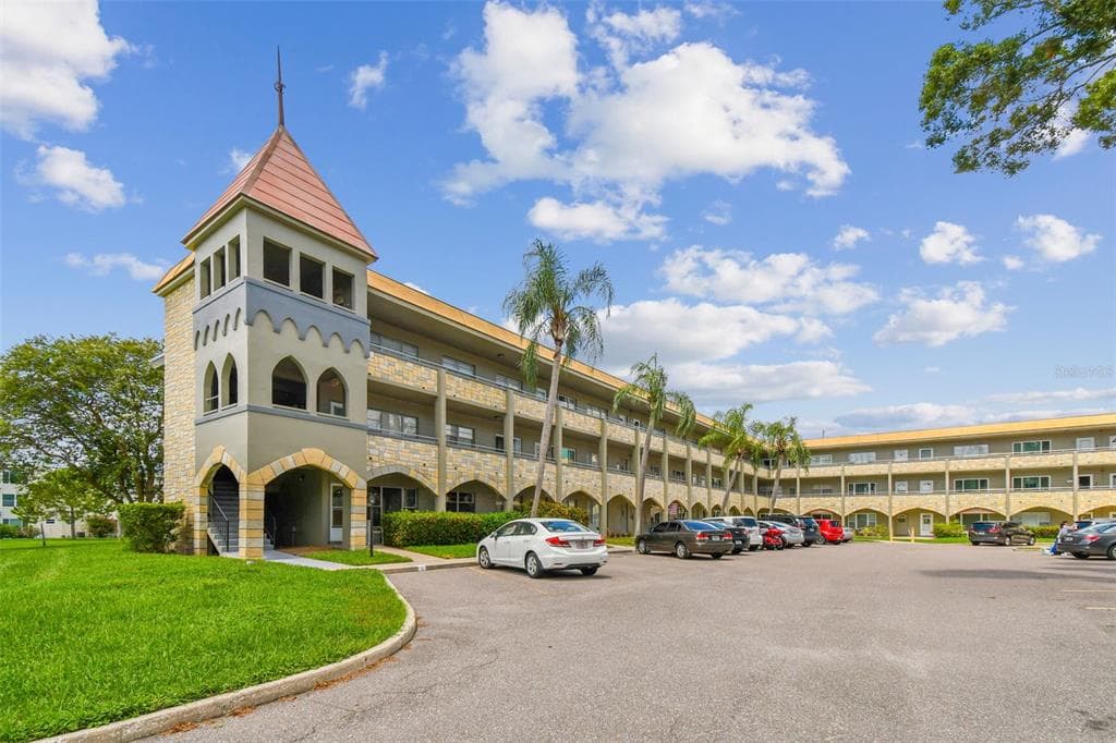 2462 BRAZILIA DRIVE UNIT 34 CLEARWATER, FL 33763