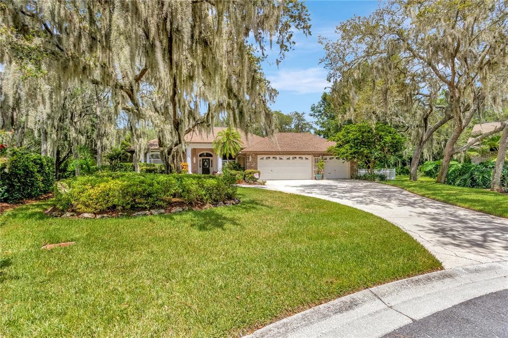 3503 OAK CLUB COURT PLANT CITY, FL 33566