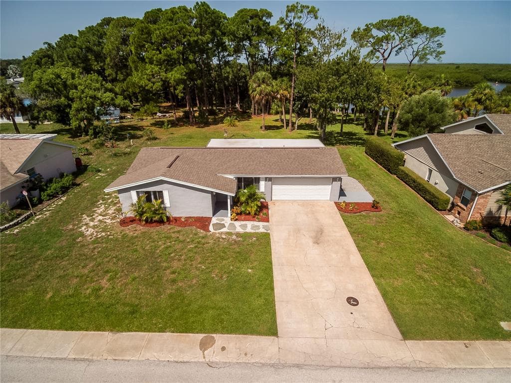 3915 BERWICK DRIVE NEW PORT RICHEY, FL 34652