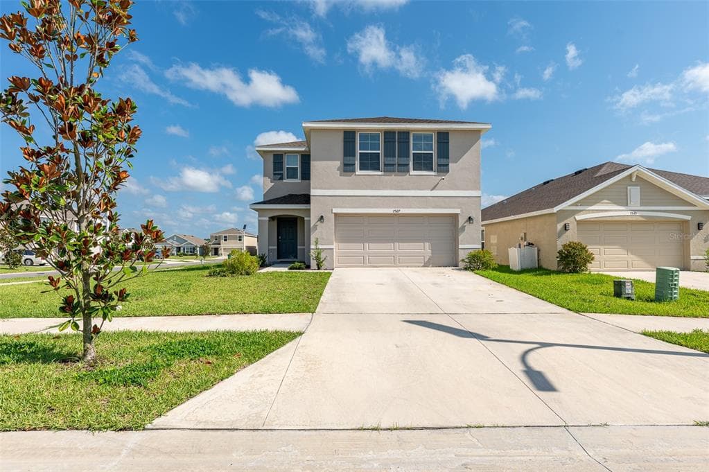 7527 BROAD POINTE DRIVE ZEPHYRHILLS, FL 33540