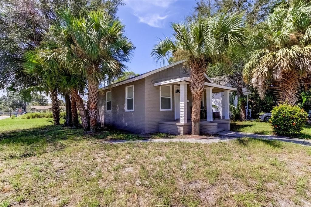 1800 12TH AVENUE S ST PETERSBURG, FL 33712
