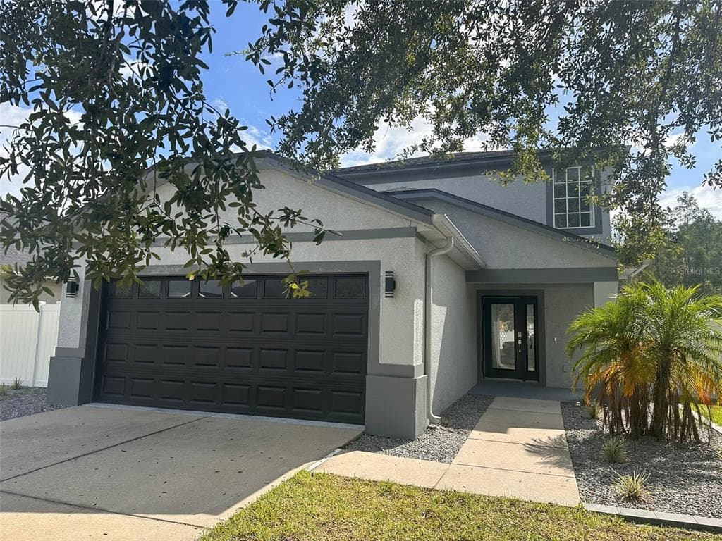 3112 DONINGTON CASTLE LANE LAND O LAKES, FL 34638