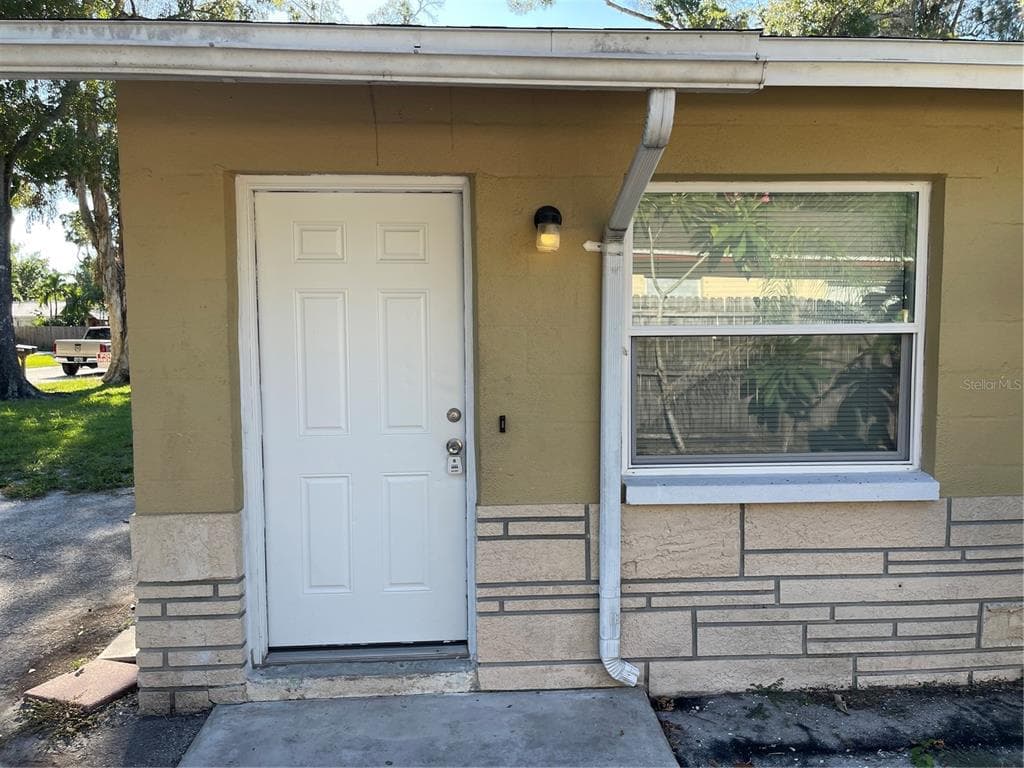 2915 61ST AVENUE N ST PETERSBURG, FL 33714