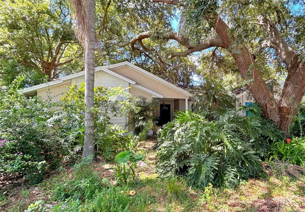 12335 YELLOW ROSE CIRCLE RIVERVIEW, FL 33569