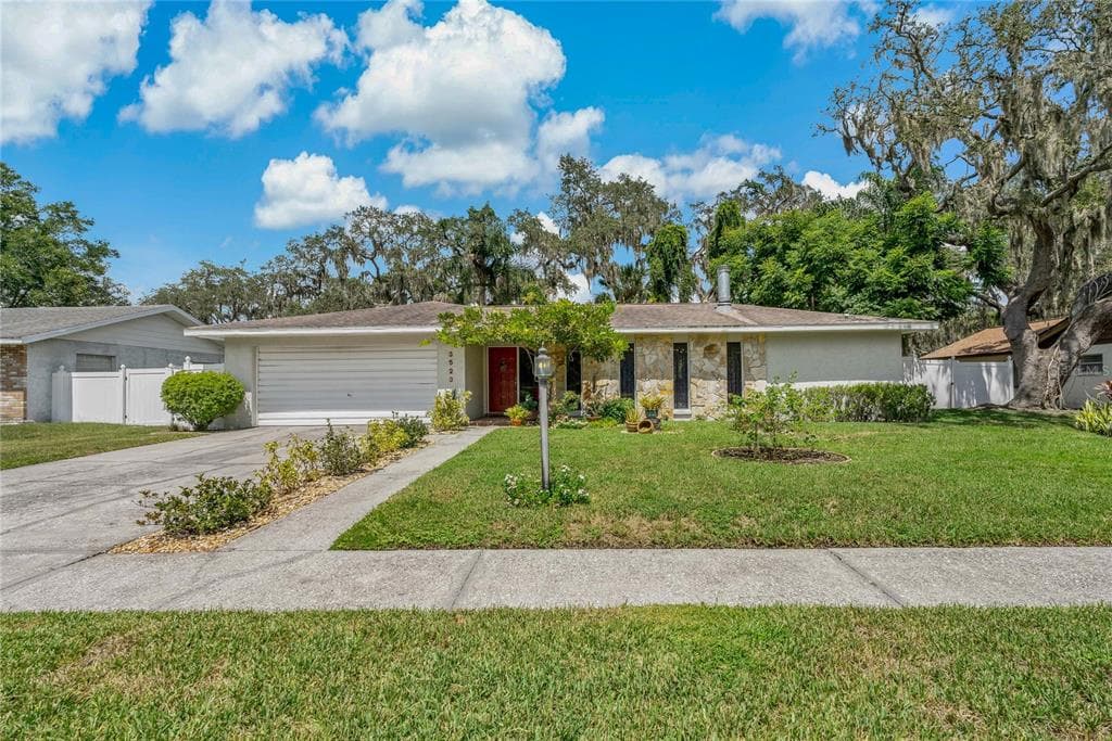 3523 YALE CIRCLE RIVERVIEW, FL 33578