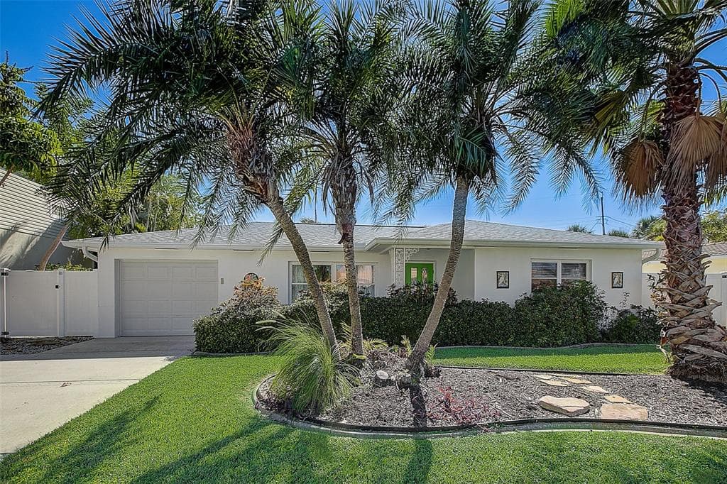 228 45TH AVENUE ST PETE BEACH, FL 33706