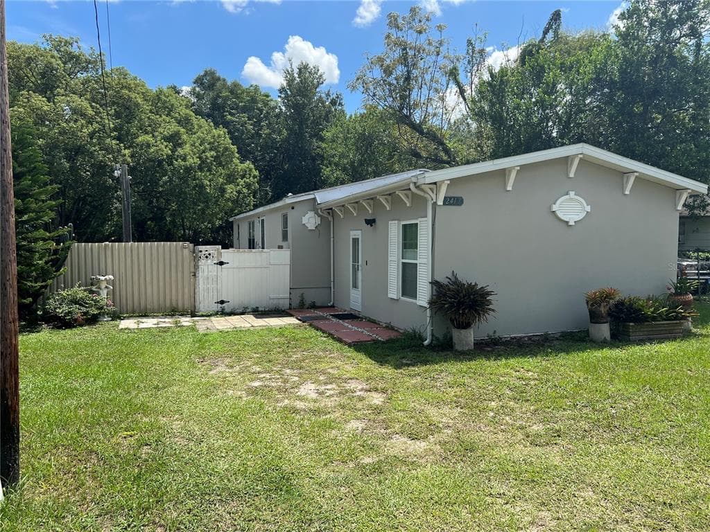 2419 GARBELIA AVENUE ORLANDO, FL 32817