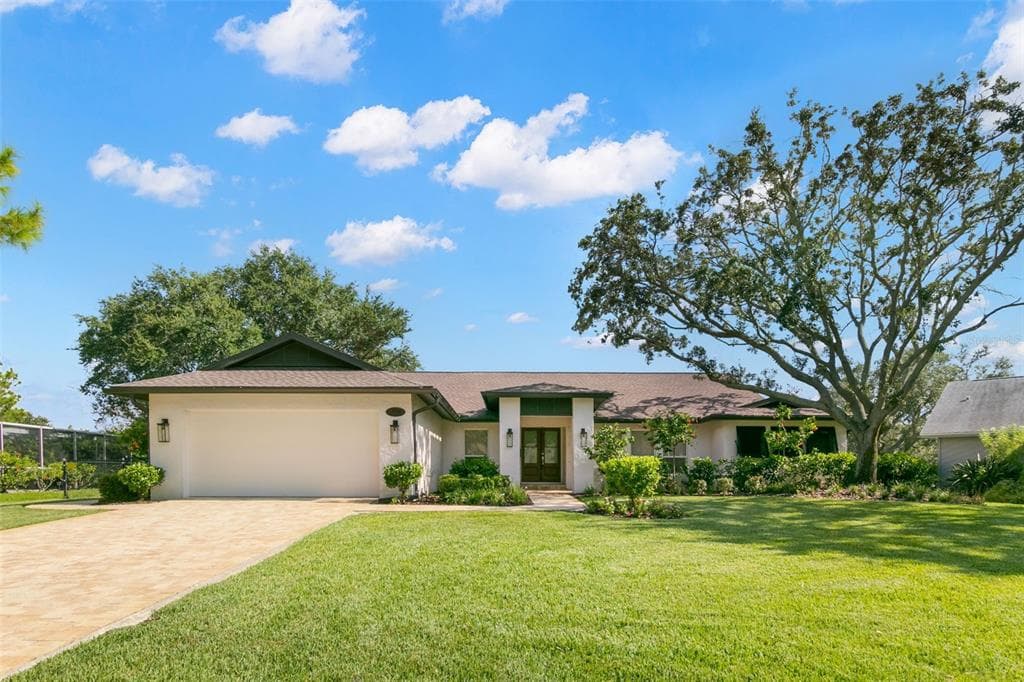 1740 73RD CIRCLE NE ST PETERSBURG, FL 33702