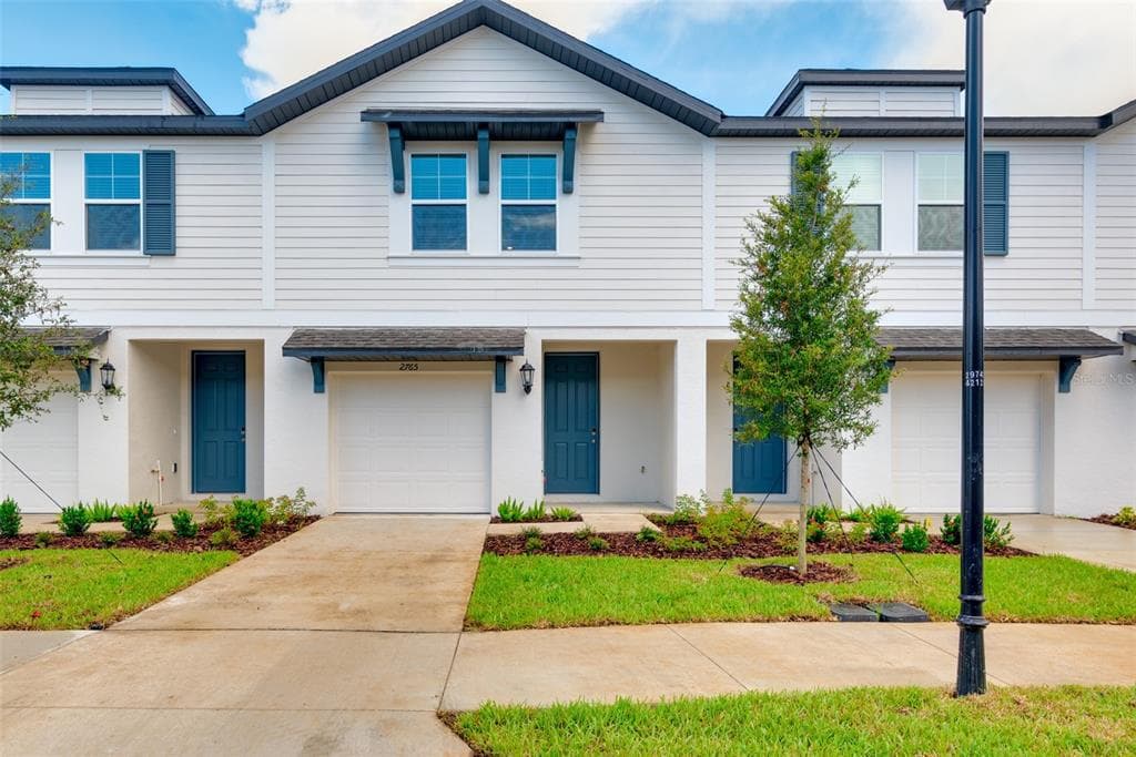 2765 EMORY SOUND PLACE BRANDON, FL 33510