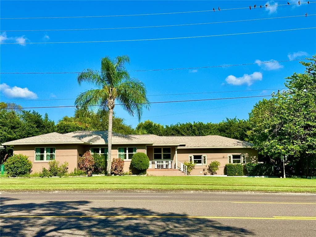 1379 S KEENE ROAD CLEARWATER, FL 33756