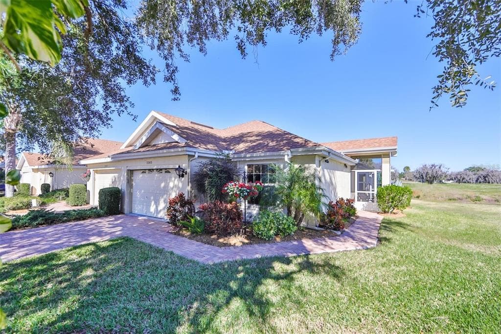 2303 NEW ORCHARD COURT SUN CITY CENTER, FL 33573