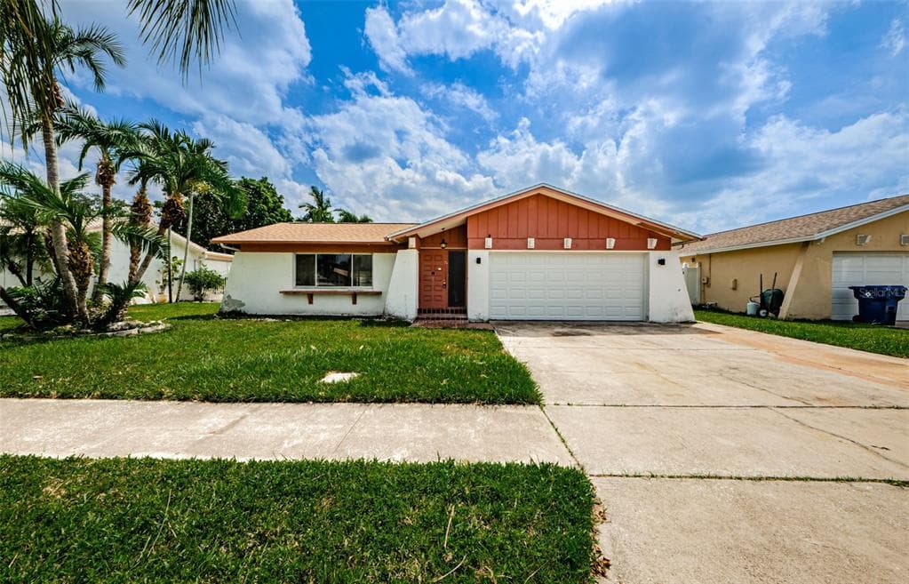7698 CARDIFF COURT ST PETERSBURG, FL 33709