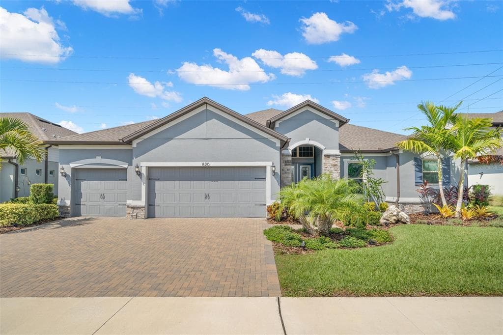 820 FOREST GLEN COURT PALM HARBOR, FL 34683