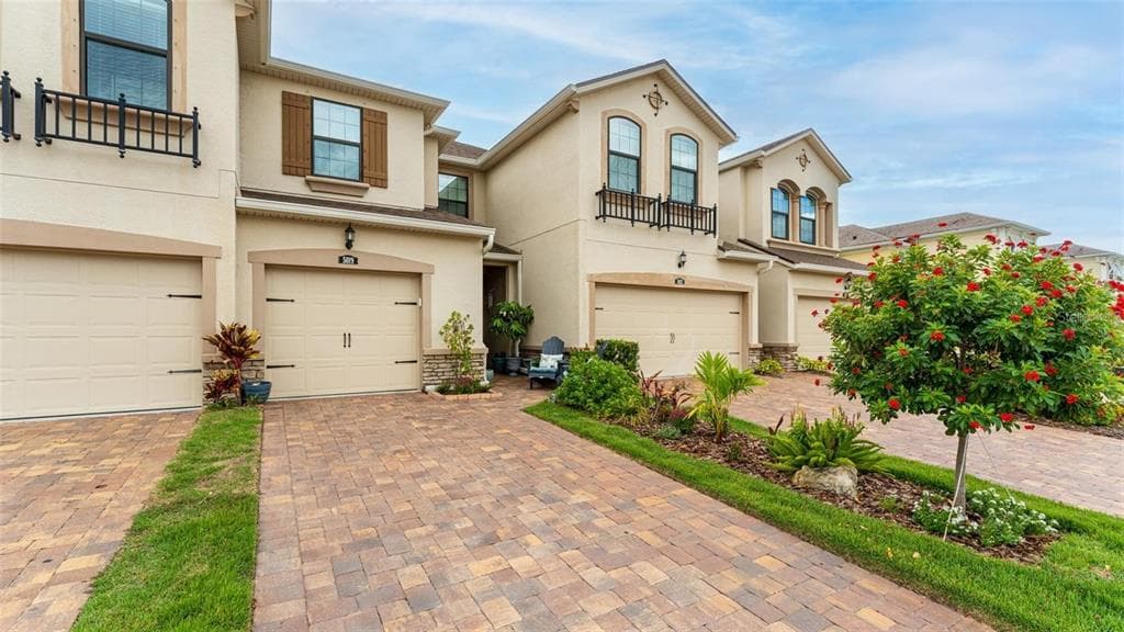 5019 SUNNYSIDE LANE BRADENTON, FL 34211
