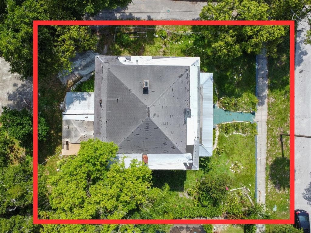 205 W ROSS AVENUE TAMPA, FL 33602