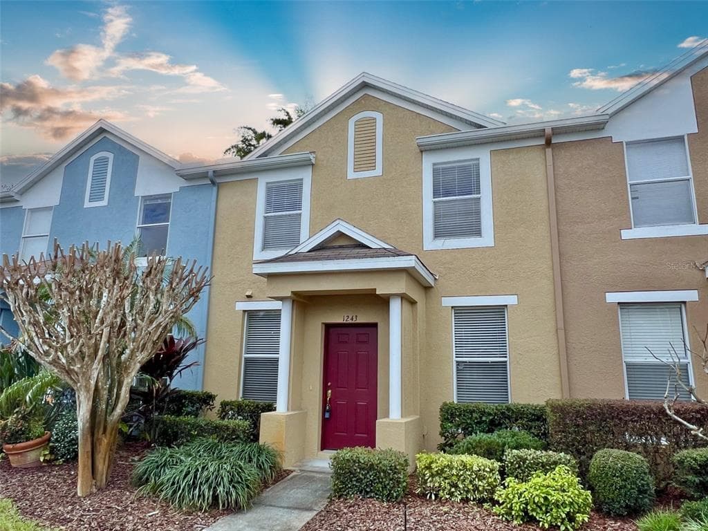 1243 BECKENHAM WAY WESLEY CHAPEL, FL 33543