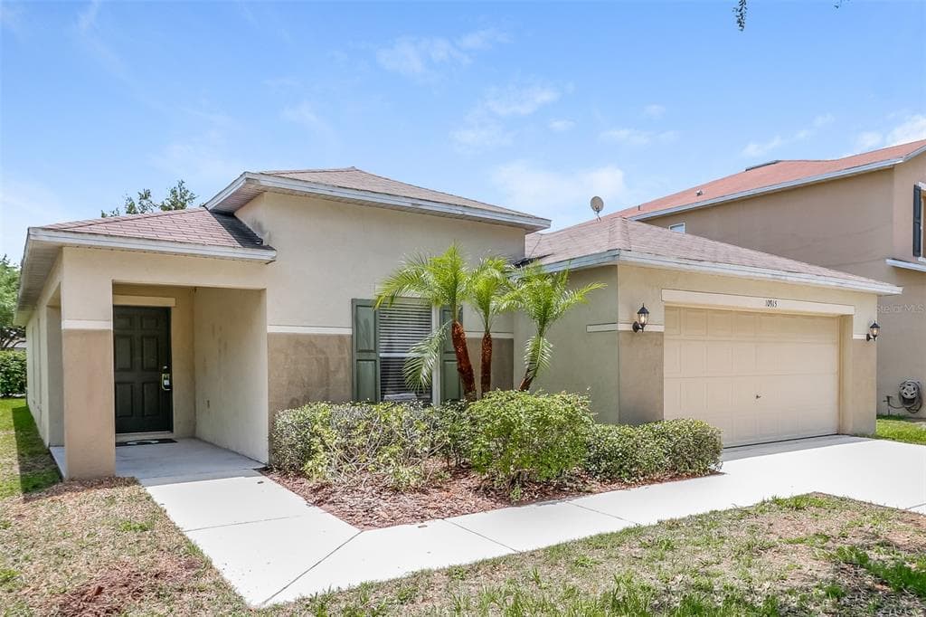 10915 SUBTLE TRAIL DRIVE RIVERVIEW, FL 33579