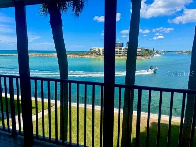 7150 SUNSET WAY UNIT 201