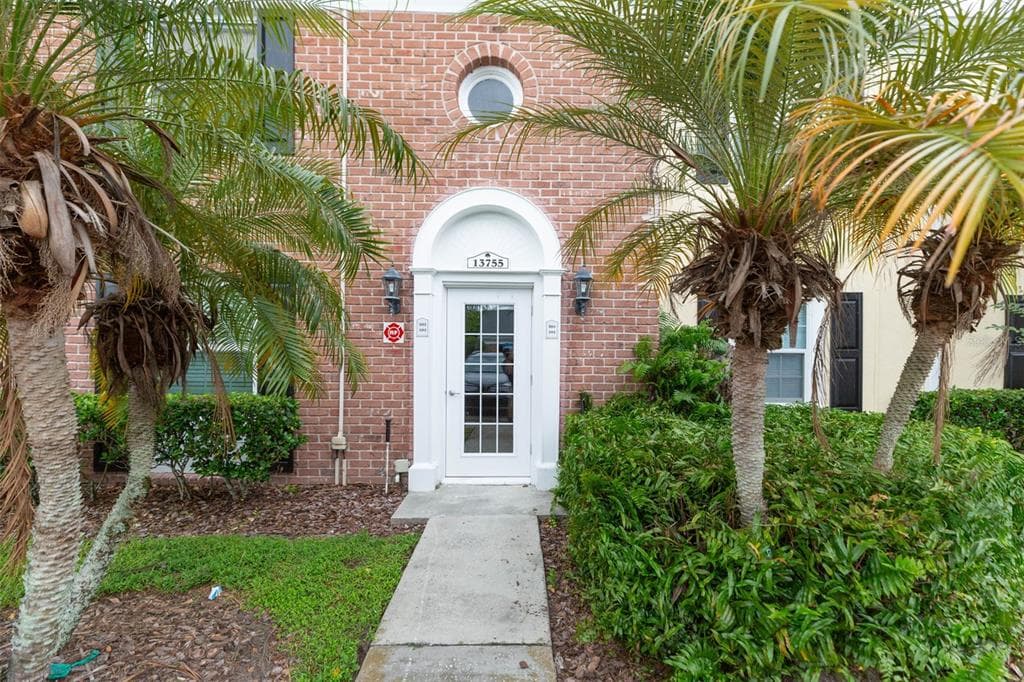 13755 ORANGE SUNSET DRIVE UNIT 201 TAMPA, FL 33618