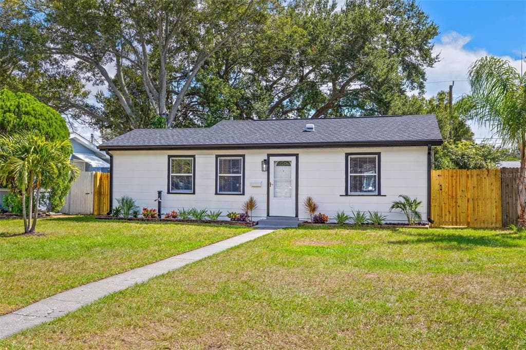 4234 6TH AVENUE N ST PETERSBURG, FL 33713