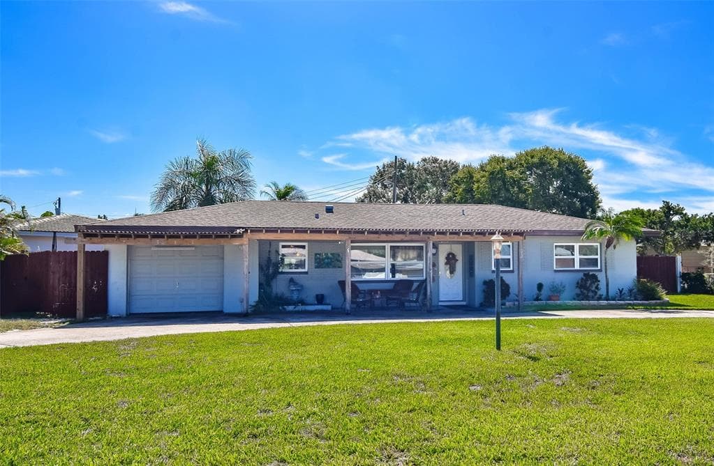 11590 65TH AVENUE SEMINOLE, FL 33772
