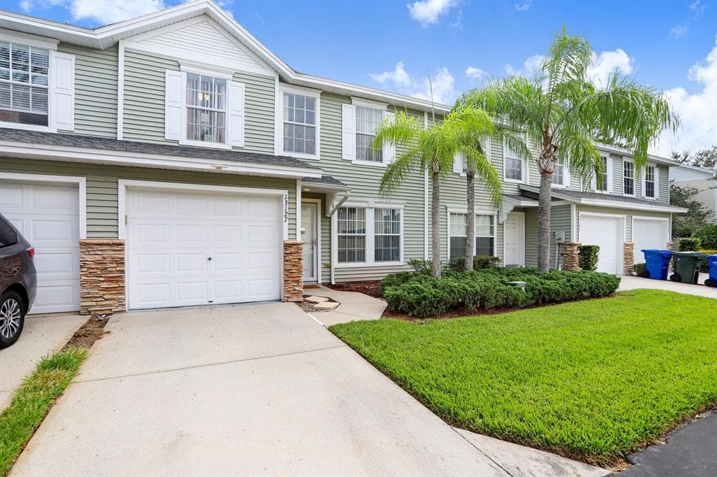 13127 THOROUGHBRED LOOP LARGO, FL 33773