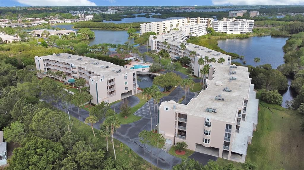 6551 SHORELINE DRIVE UNIT 6303 ST PETERSBURG, FL 33708