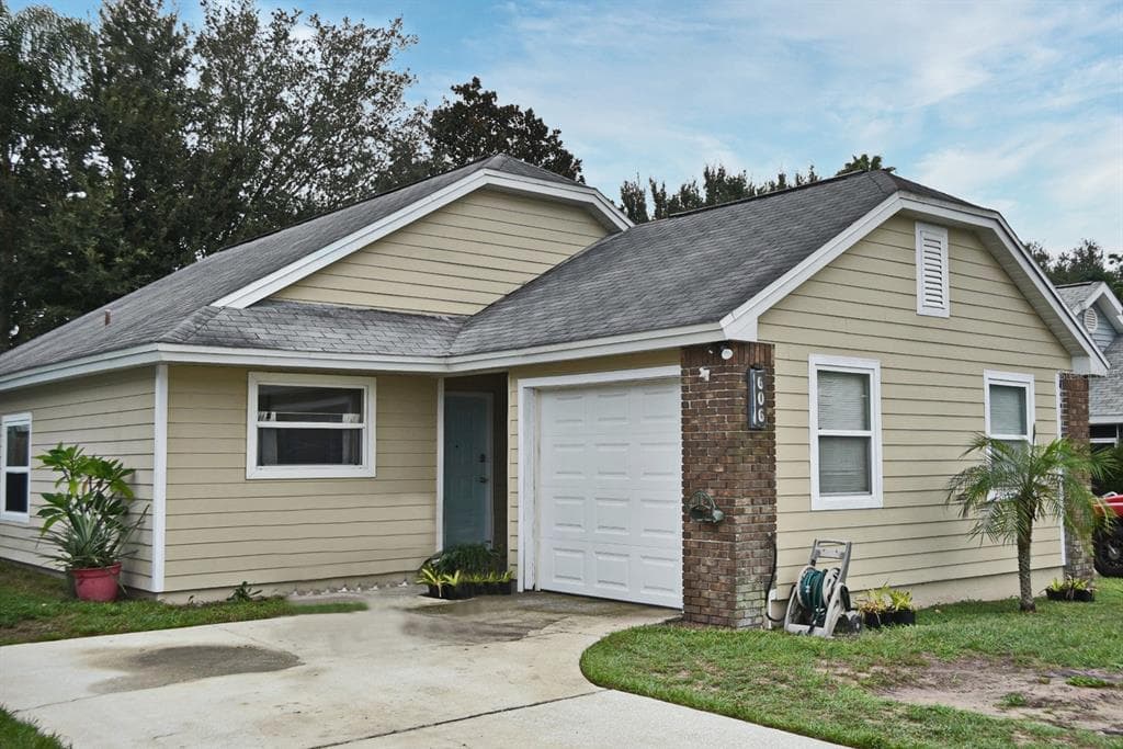 606 SWALLOW COURT APOPKA, FL 32712