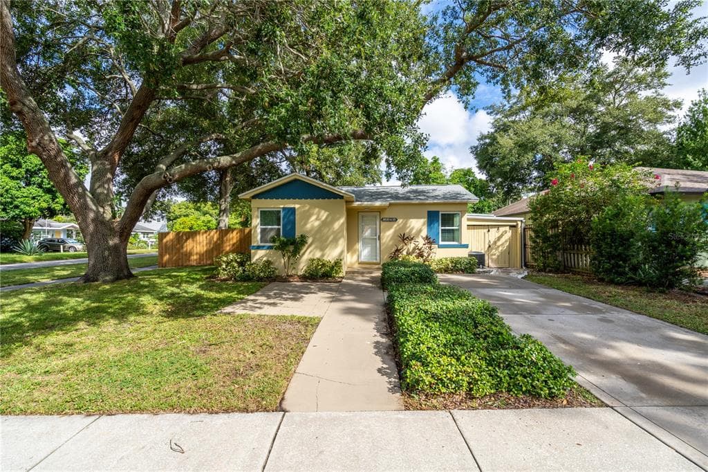 5325 18TH AVENUE S GULFPORT, FL 33707