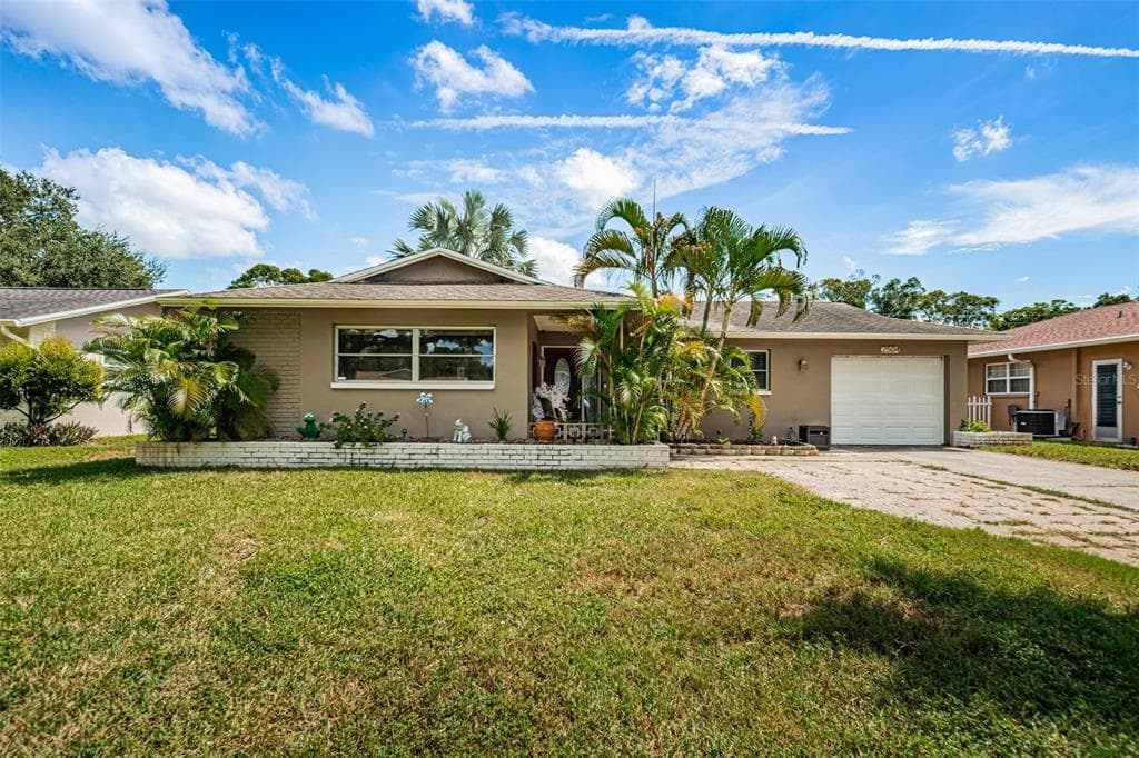 2504 BRAMBLEWOOD DRIVE E CLEARWATER, FL 33763