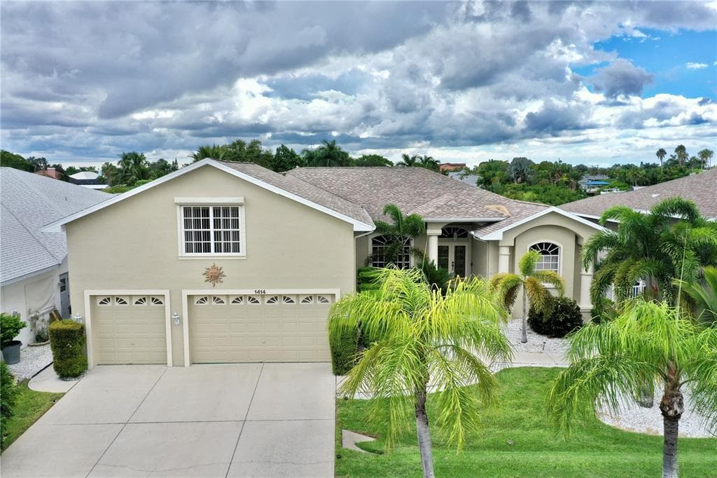 1414 BEACH CLUB LANE APOLLO BEACH, FL 33572