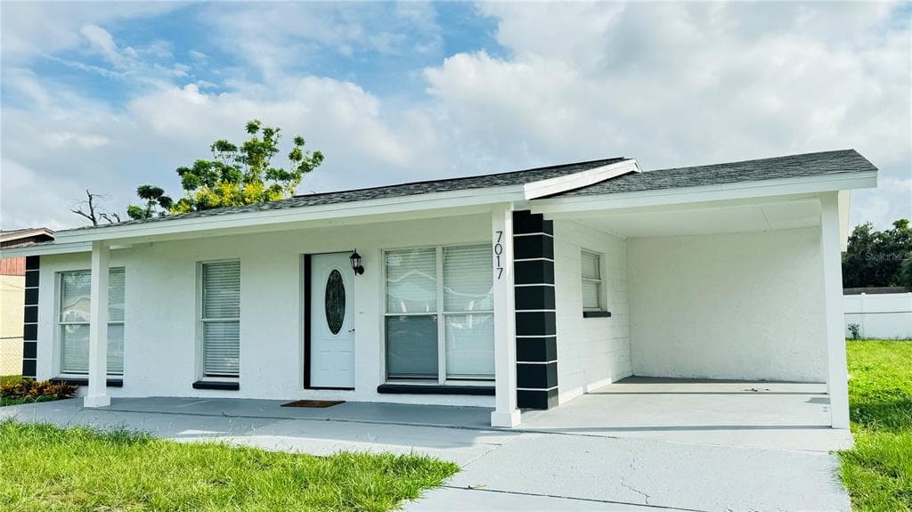 7017 SANDHURST DRIVE TAMPA, FL 33619