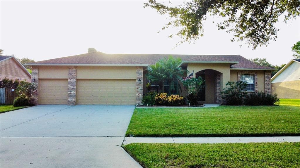 2708 BENT LEAF DRIVE