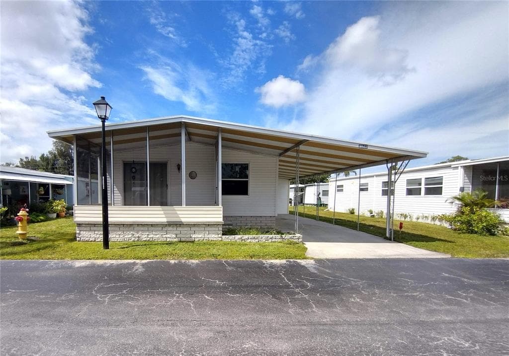 10522 WALNUT STREET NE UNIT 134 ST PETERSBURG, FL 33716