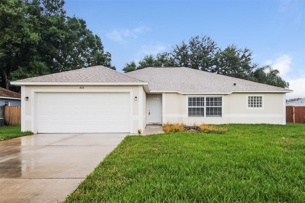 418 VALLEY EDGE DRIVE MINNEOLA, FL 34715