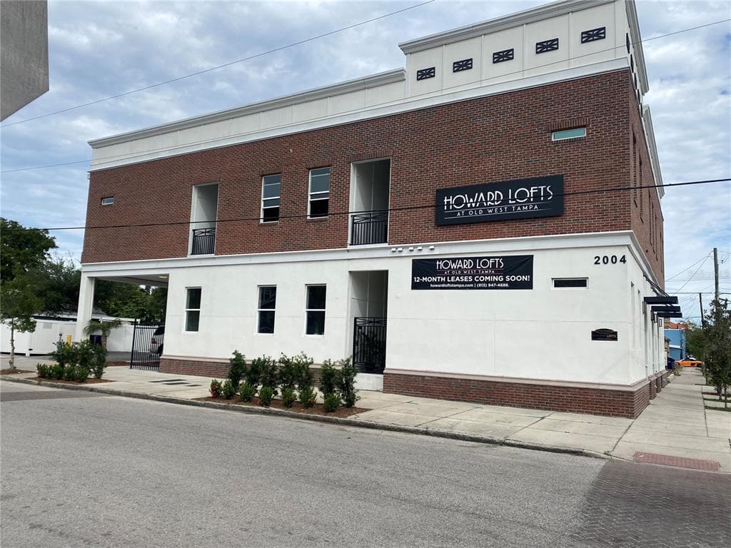 2004 N HOWARD AVENUE TAMPA, FL 33607