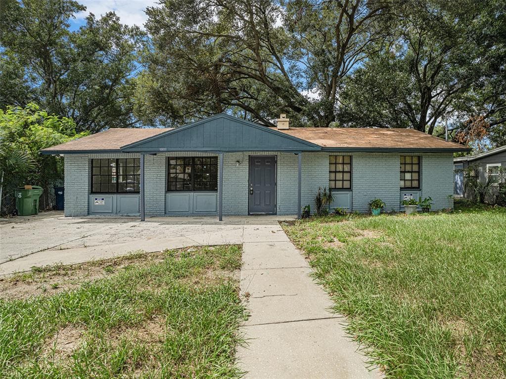 3004 CORD STREET TAMPA, FL 33605