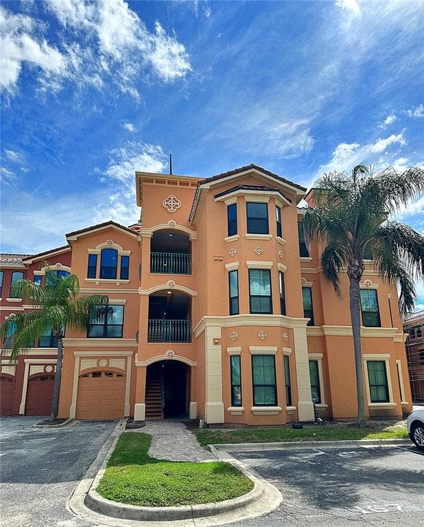 2733 VIA CIPRIANI UNIT 830B CLEARWATER, FL 33764