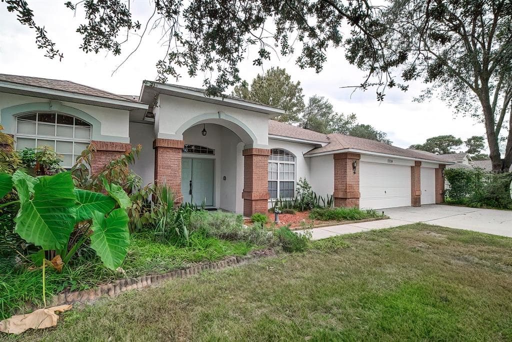 3224 ST IVES BOULEVARD SPRING HILL, FL 34609