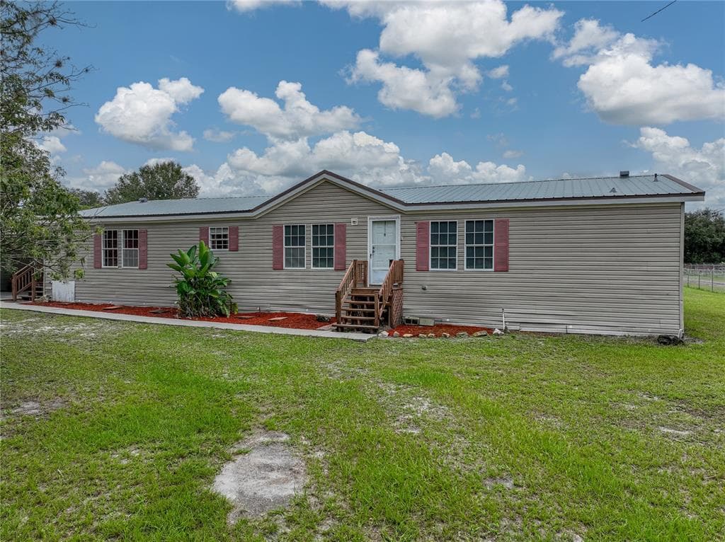 3126 DIANA DRIVE ZEPHYRHILLS, FL 33541
