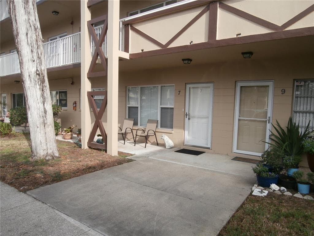 2463 BRAZILIA DRIVE UNIT 7