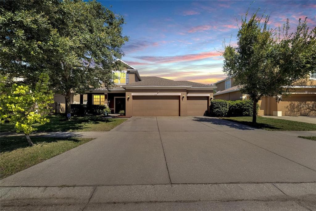 10016 SMARTY JONES DRIVE RUSKIN, FL 33573