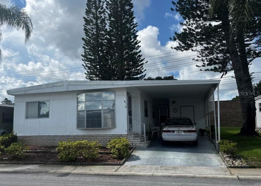 81 RED OAK DRIVE PALM HARBOR, FL 34684