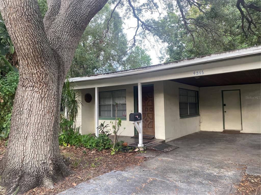 4516 S CAMERON AVENUE TAMPA, FL 33611