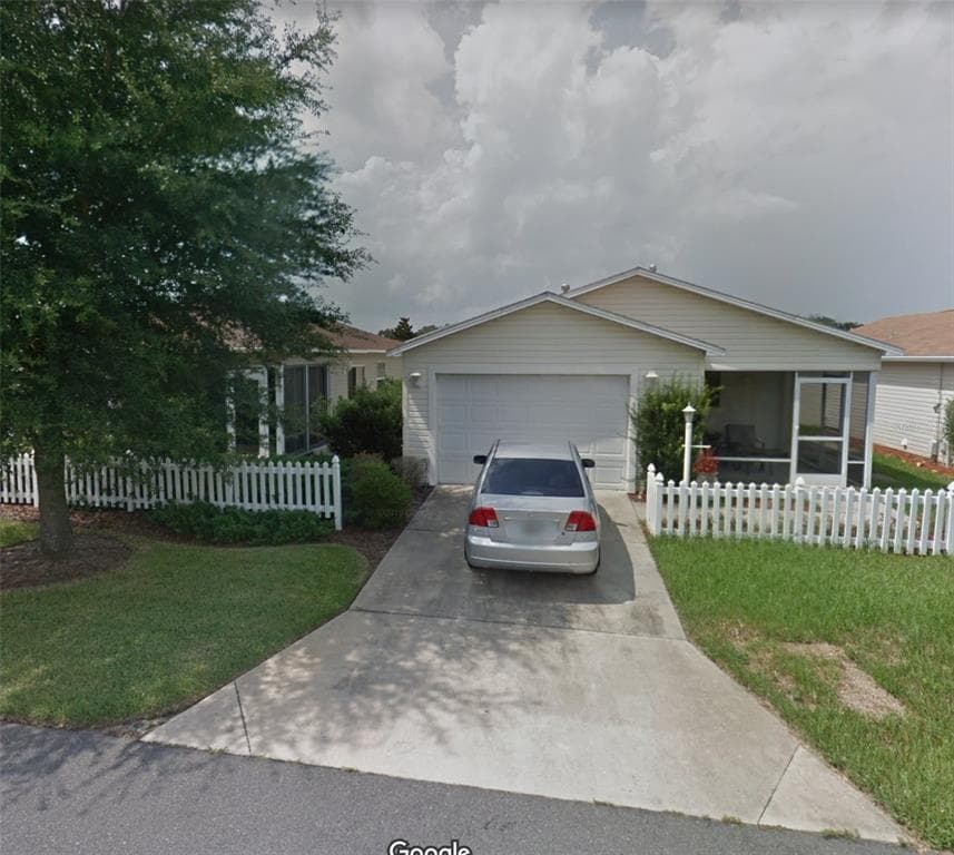 2463 UTICA WAY THE VILLAGES, FL 32162