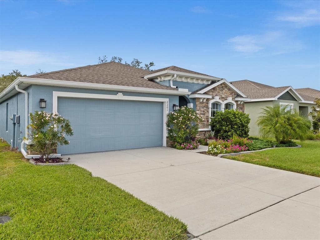 2201 BRANDING IRON COURT NEW PORT RICHEY, FL 34655