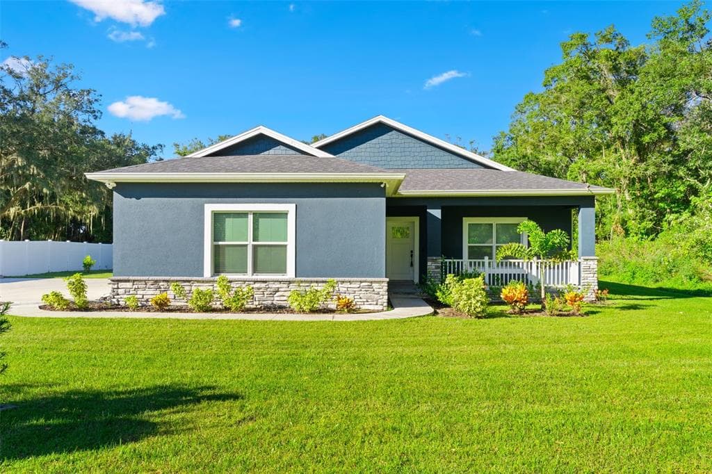 1421 MANN ROAD LAKELAND, FL 33810