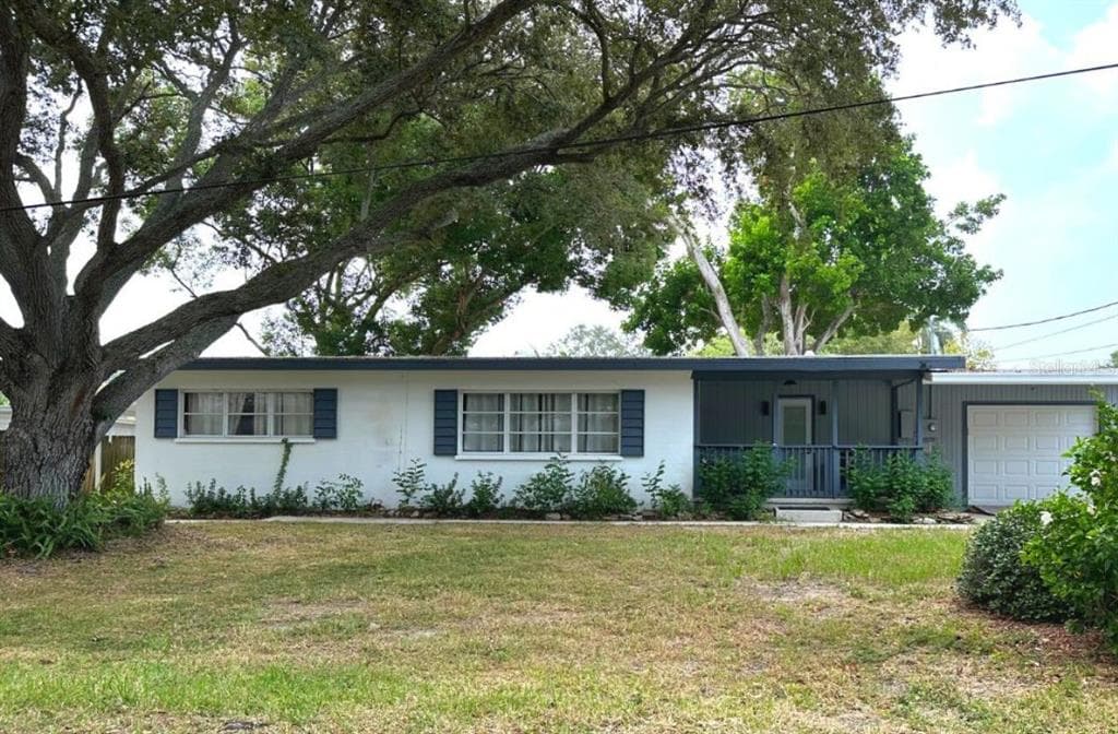 7198 121ST WAY SEMINOLE, FL 33772
